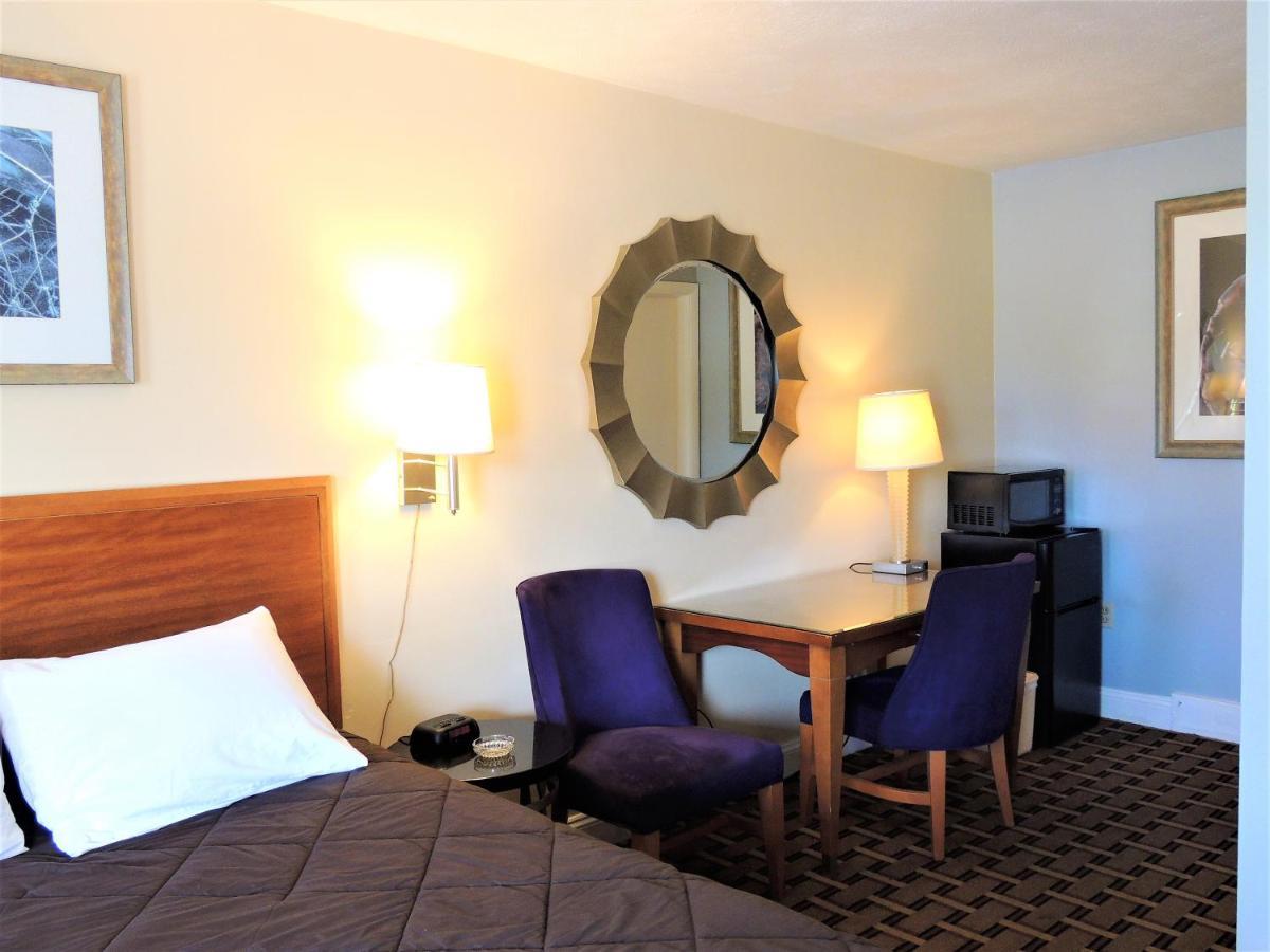 Windsor Motel Groton Esterno foto