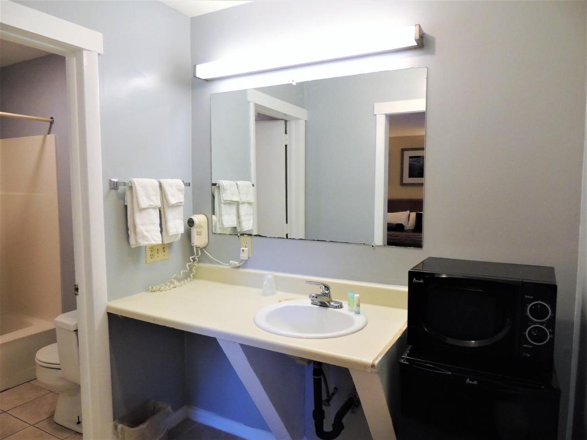 Windsor Motel Groton Esterno foto