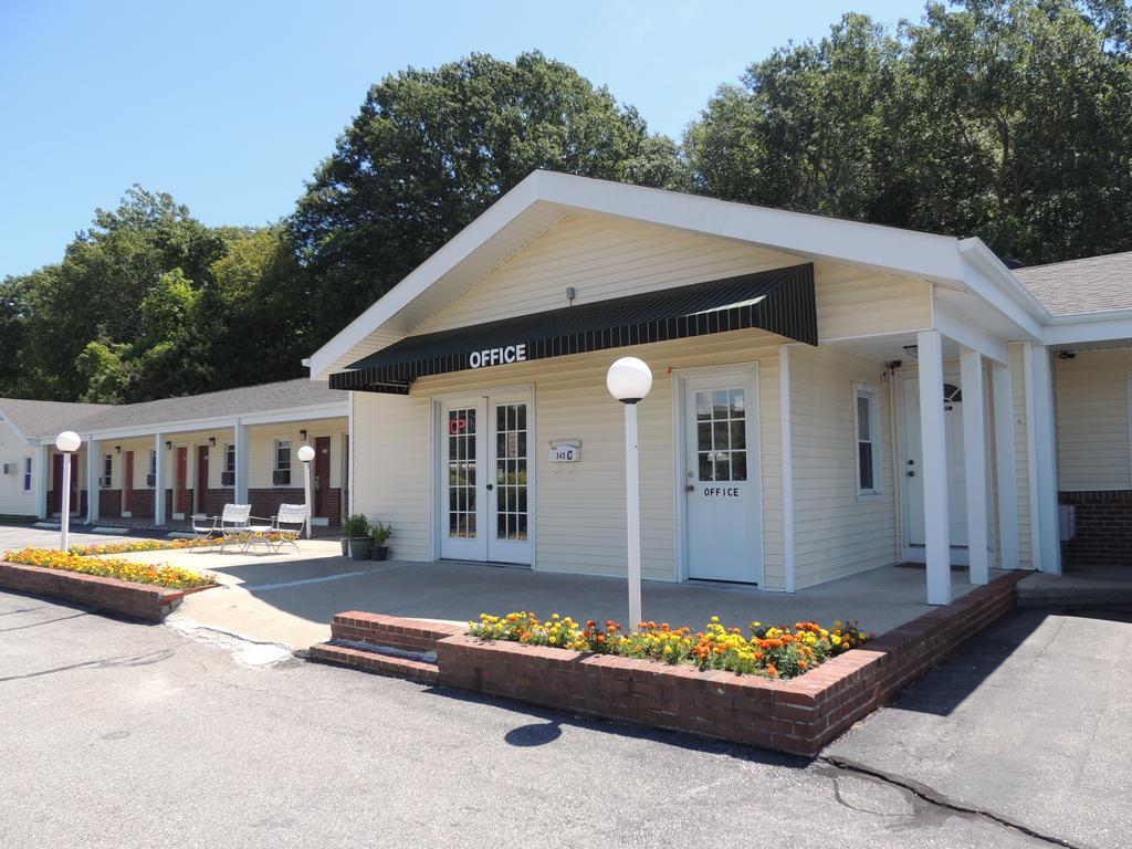 Windsor Motel Groton Esterno foto